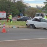 Mulher fica ferida após carro derrapar em óleo na pista na BR 369 em Ibiporã