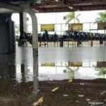 Com volta das chuvas, usuários do Terminal Rodoviário reclamam das goteiras no local