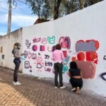 Adolescentes de Ibiporã participam de oficina sobre arte urbana e revitalizam muro de instituição da cidade
